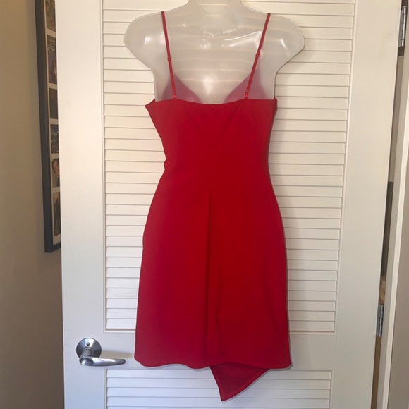 EMERALD SUNDAE Red Stretch Pleated Asymmetrical Hem Spaghetti Strap | Size: S - Picture 5 of 7